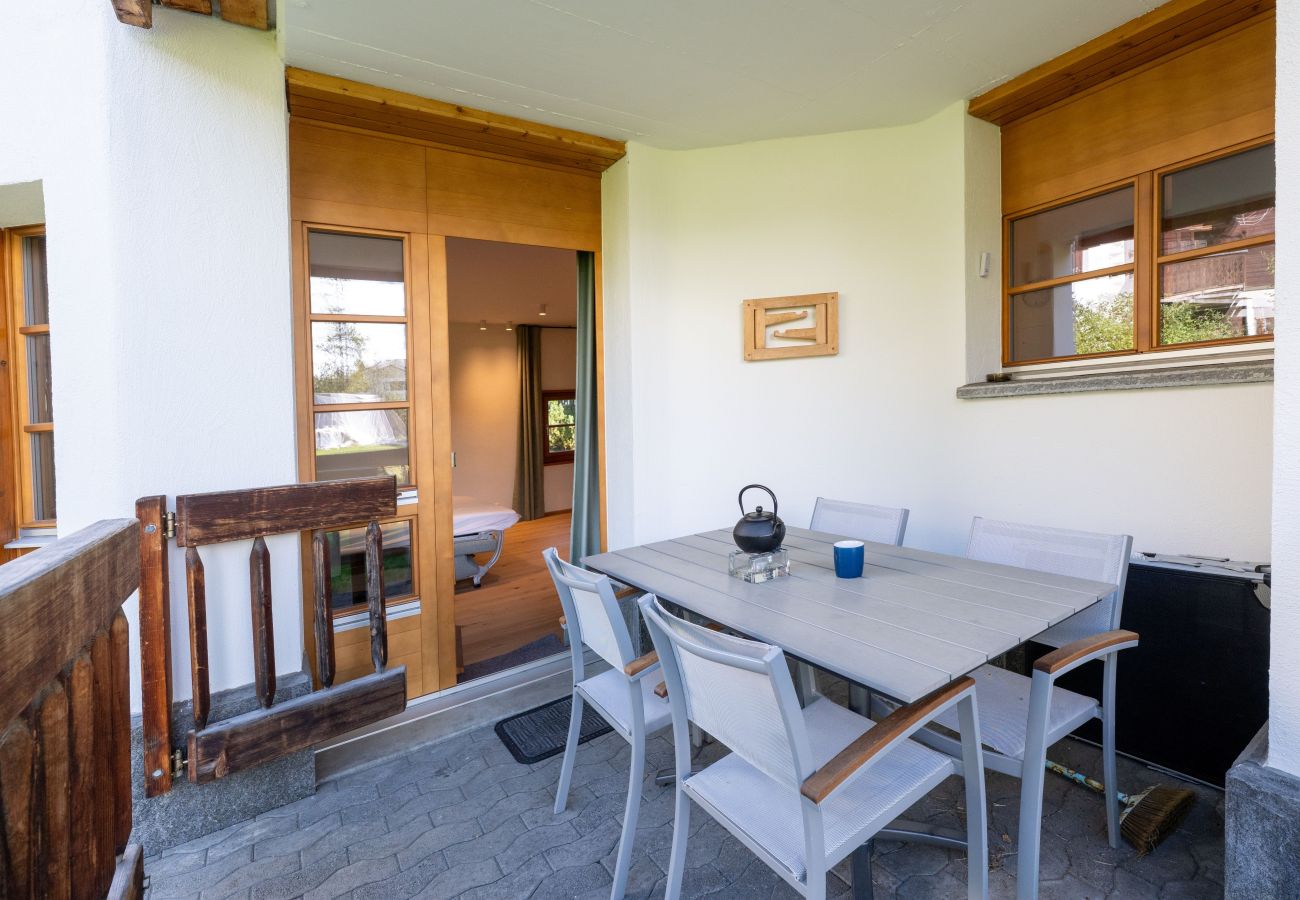 Apartment in Lenzerheide/Lai - Apartment with hotel spa and pool