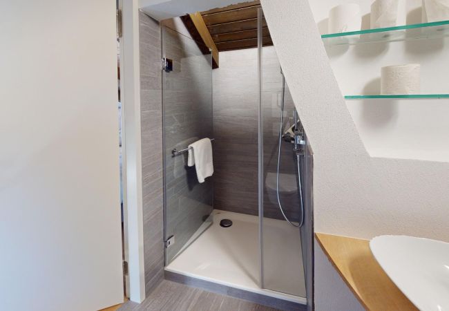 Apartment in Lantsch/Lenz - Family accommodation Tgampi Sot Lantsch for 6 persons Apartment in Lantsch/Lenz - Family accommodation Tgampi Sot Lantsch for 6 persons