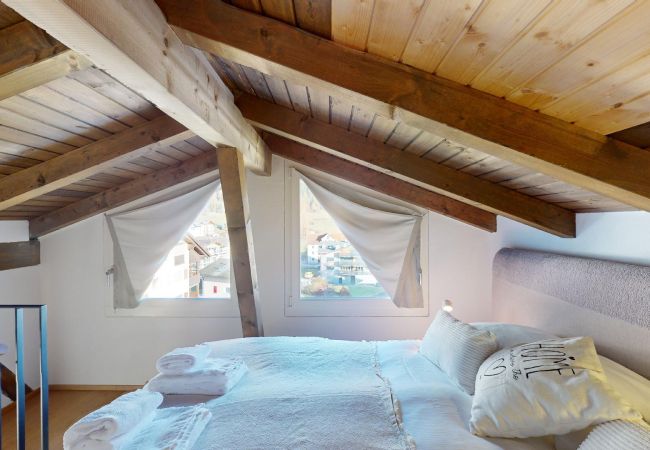 Apartment in Lantsch/Lenz - Family accommodation Tgampi Sot Lantsch for 6 persons Apartment in Lantsch/Lenz - Family accommodation Tgampi Sot Lantsch for 6 persons