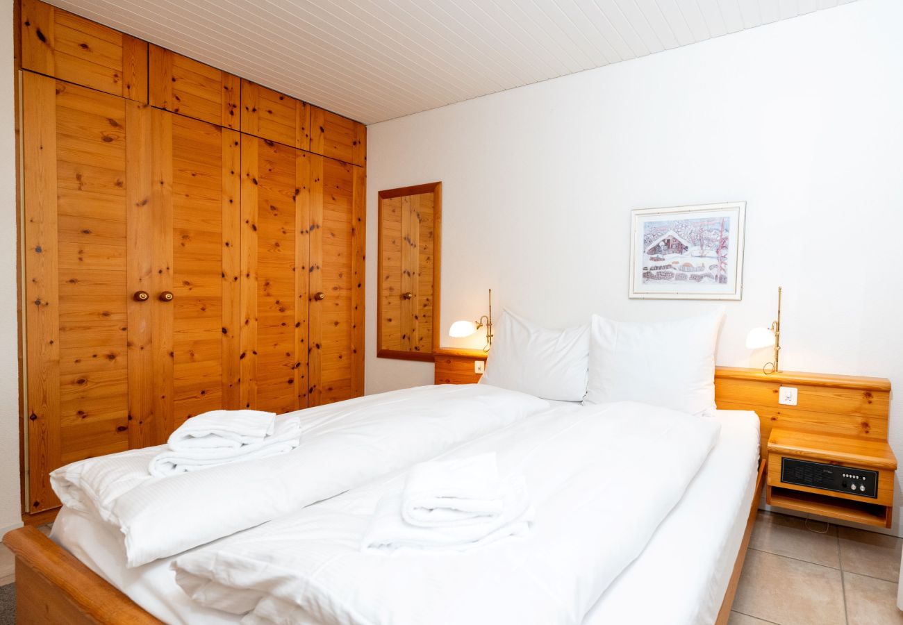 Apartment in Lenzerheide/Lai - Wellness apartment with pool and terrace