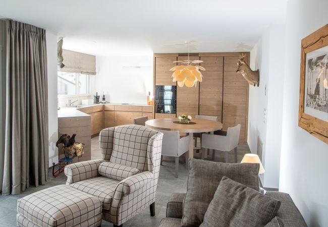  in Lantsch/Lenz - Accommodation for 4 persons Arsas Lantsch-Lenzerheide
