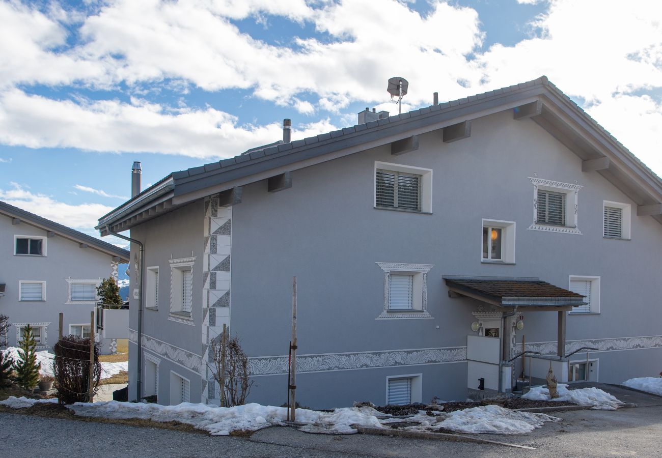 Apartment in Lantsch/Lenz - Accommodation for 4 persons Arsas Lantsch-Lenzerheide