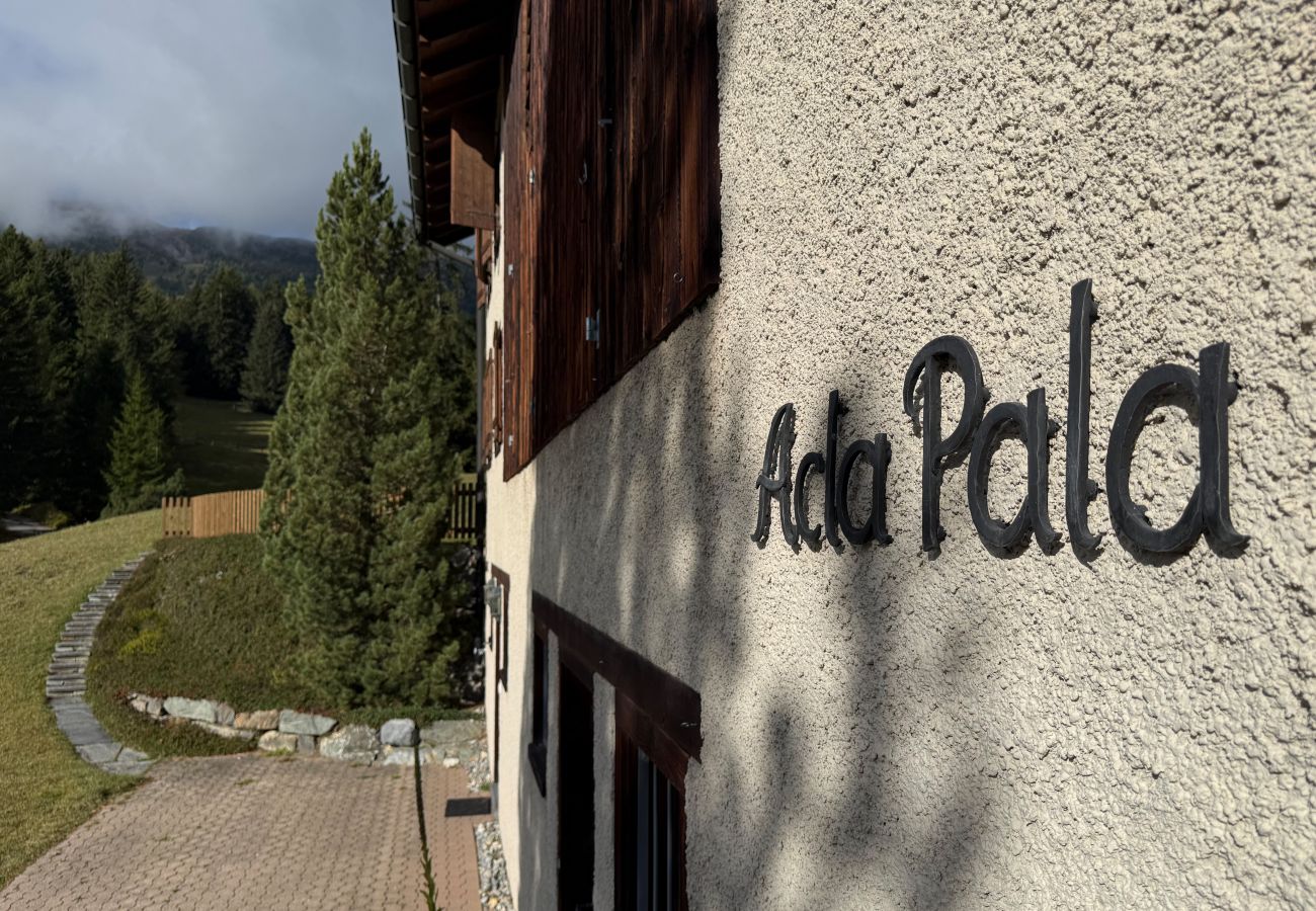 House in Lenzerheide/Lai - Ski-in & Ski-out Alpine Hut-Maizäss Acla Pala Lenzerheide