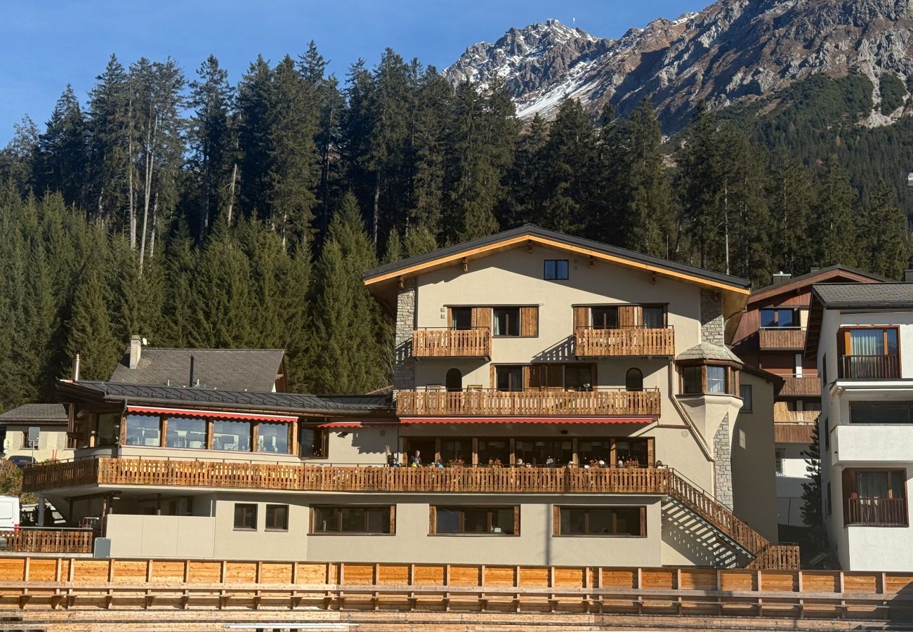 Apartment in Vaz/Obervaz - 5.5-room apartment Bergcafé Aurora Lenzerheide