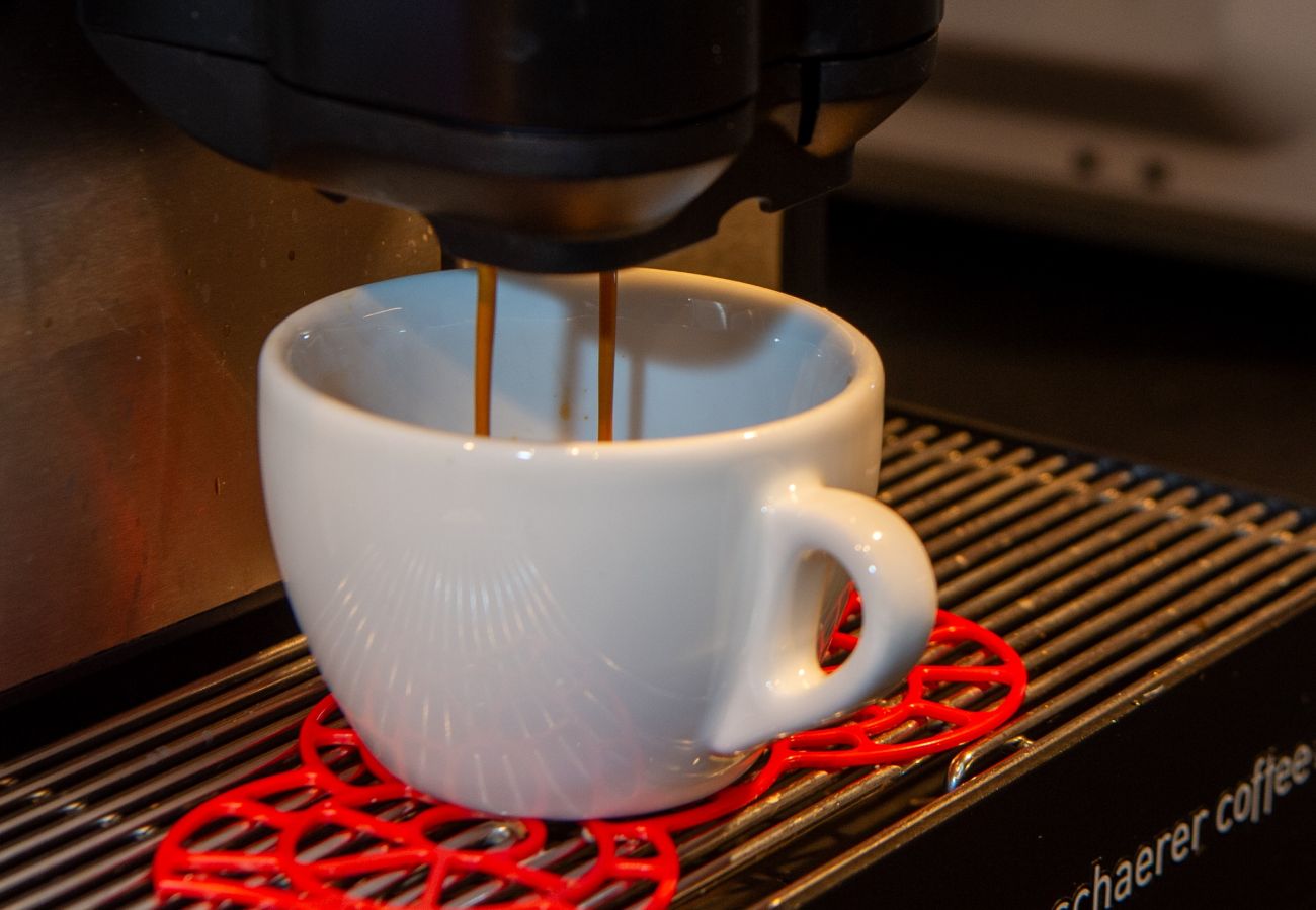 Studio in Lenzerheide/Lai - Stylish Aurora Studio with Mountain Views Lenzerheide