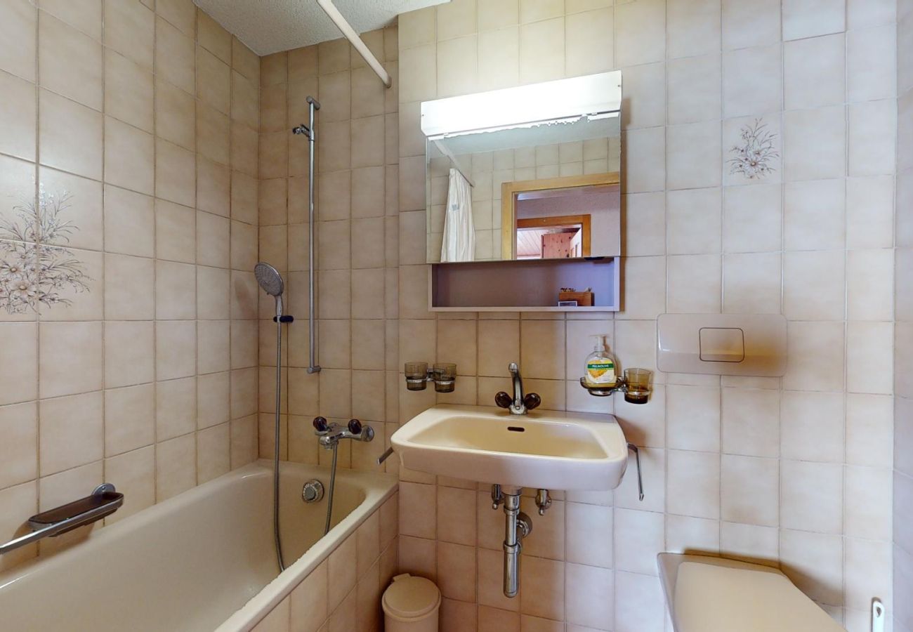 Apartment in Lantsch/Lenz -  3.5-room apartment in a sunny location in Lantsch-Lenzerheide