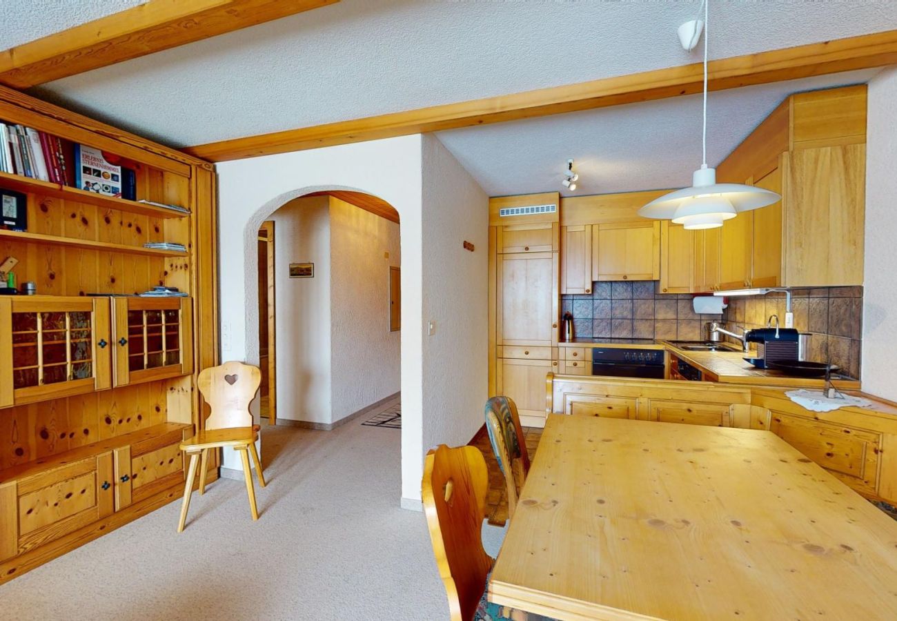 Apartment in Lantsch/Lenz -  3.5-room apartment in a sunny location in Lantsch-Lenzerheide