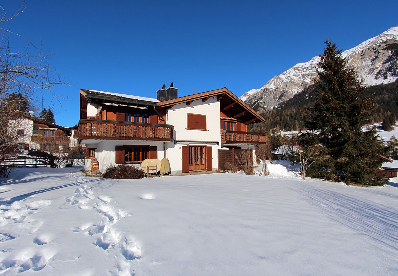 Apartment in Lantsch/Lenz -  3.5-room apartment in a sunny location in Lantsch-Lenzerheide