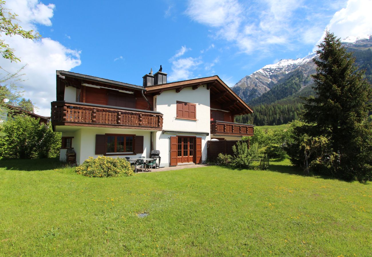 Apartment in Lantsch/Lenz -  3.5-room apartment in a sunny location in Lantsch-Lenzerheide
