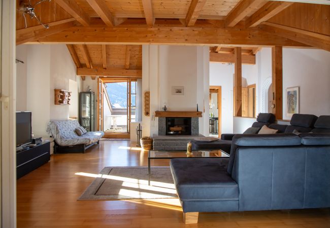 Apartment in Lantsch/Lenz - Lantsch-Lenz Attic Apartment for 7 People Crauna