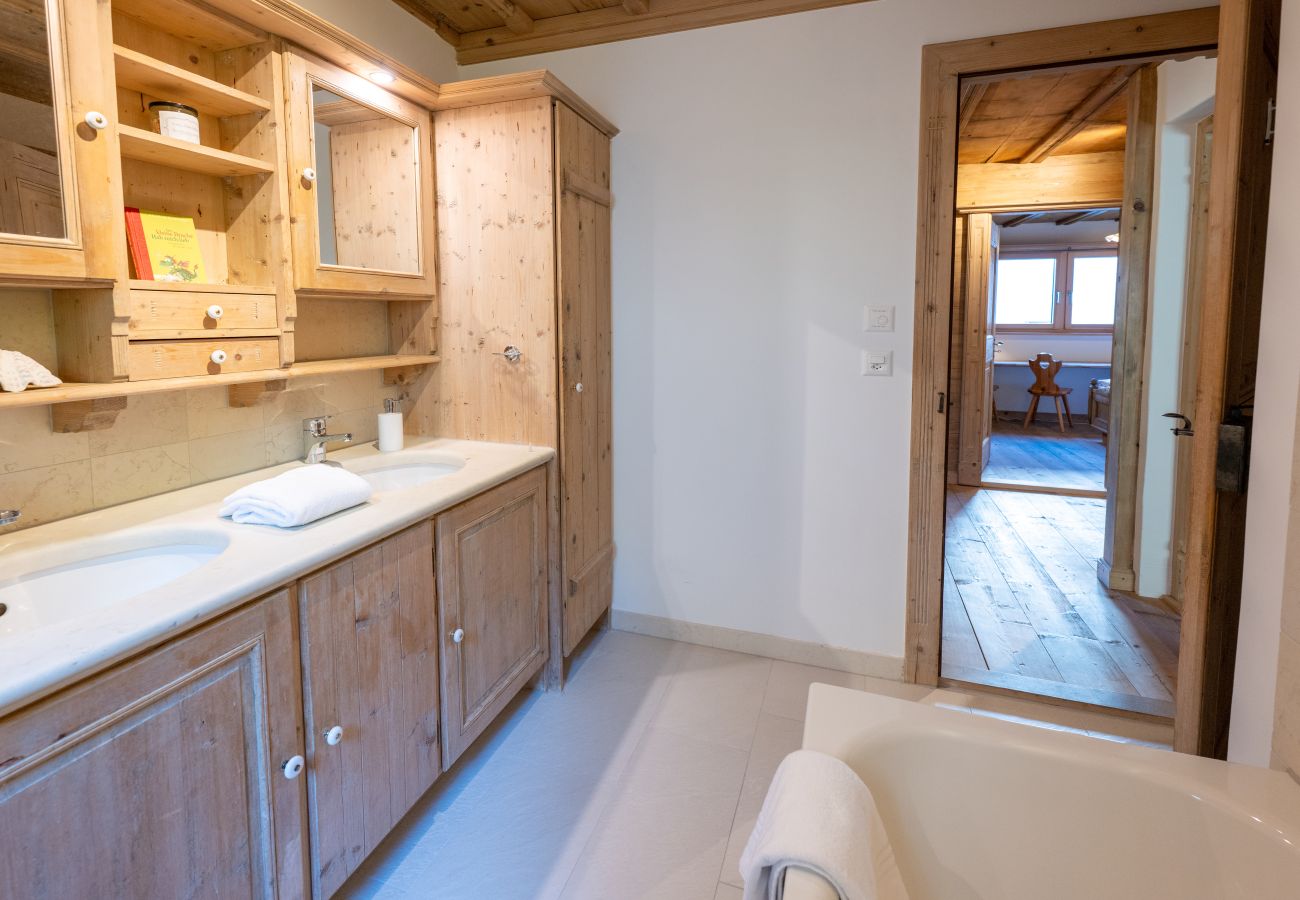 Apartment in Lenzerheide/Lai - Charming mountain flat with sauna