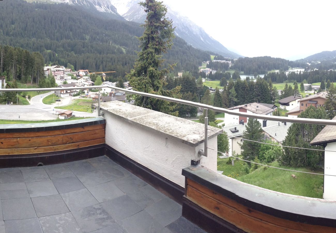 House in Valbella - Foppa Alpine Lodge – Ski-in/Ski-out & Sauna
