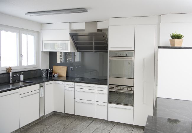 Ferienwohnung in Valbella - Ferienwohnung Canols für 6 Personen Valbella-Lenzerheide Ferienwohnung in Valbella - Ferienwohnung Canols für 6 Personen Valbella-Lenzerheide