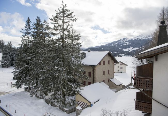 Ferienwohnung in Valbella - Ferienwohnung Canols für 6 Personen Valbella-Lenzerheide Ferienwohnung in Valbella - Ferienwohnung Canols für 6 Personen Valbella-Lenzerheide
