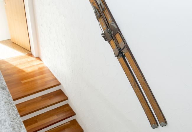 Ferienwohnung in Valbella - Ferienwohnung Canols für 6 Personen Valbella-Lenzerheide Ferienwohnung in Valbella - Ferienwohnung Canols für 6 Personen Valbella-Lenzerheide