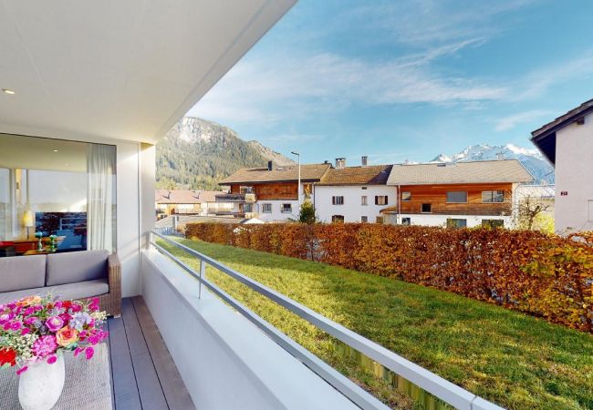Ferienwohnung in Lantsch/Lenz - Spacious apartment with mountain view