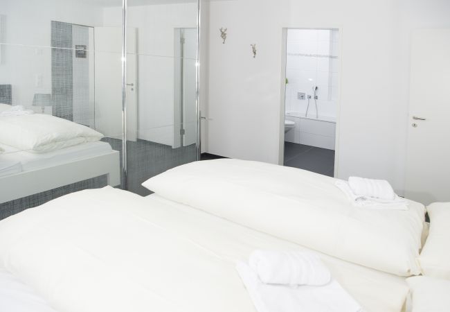 Ferienwohnung in Parpan - Ski in-Ski out Ferienwohnung Heimberg in Parpan- Lenzerheide Ferienwohnung in Parpan - Ski in-Ski out Ferienwohnung Heimberg in Parpan- Lenzerheide