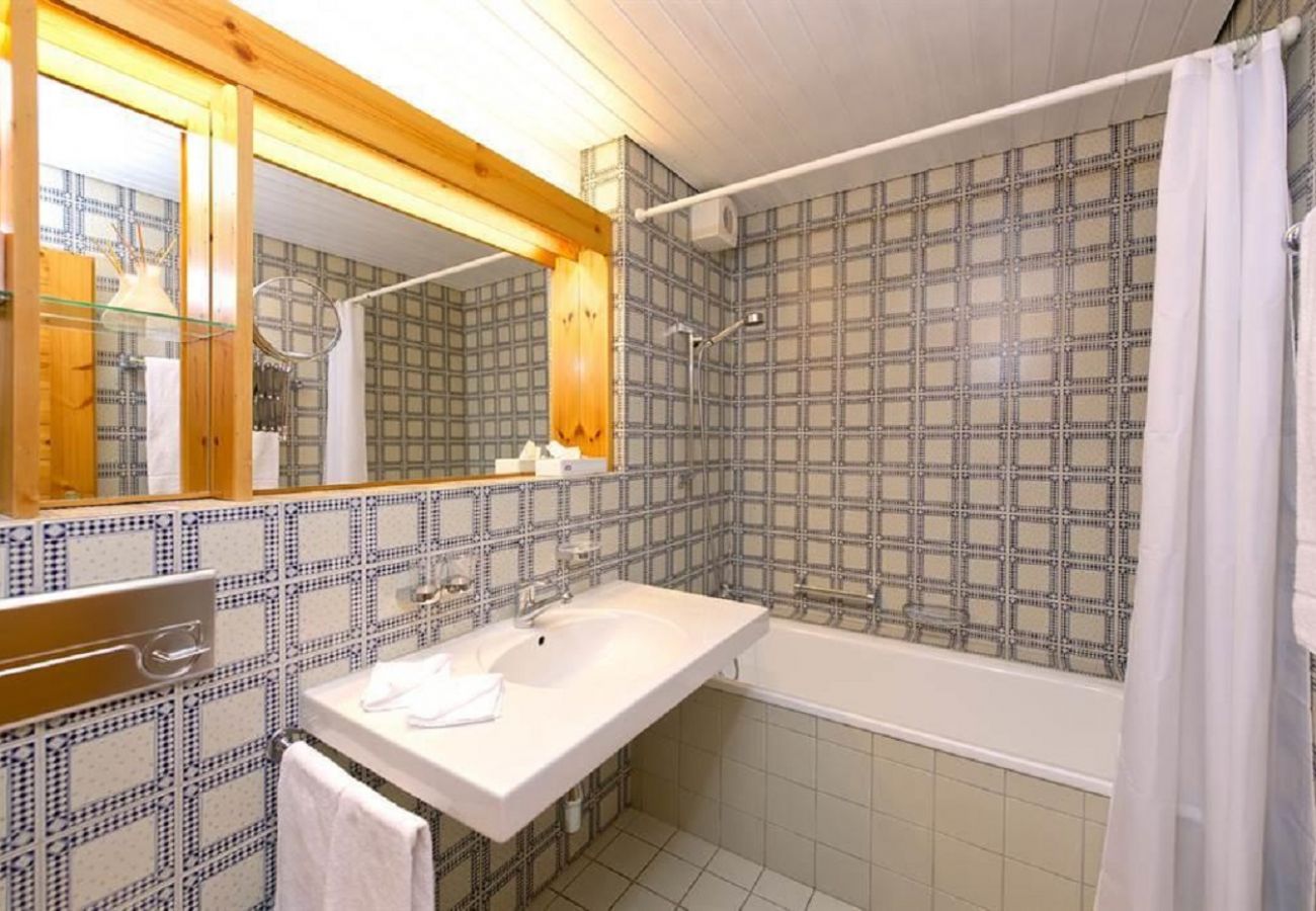 Ferienwohnung in Lenzerheide/Lai - Ferienwohnung Schweizerhof 242 Lenzerheide