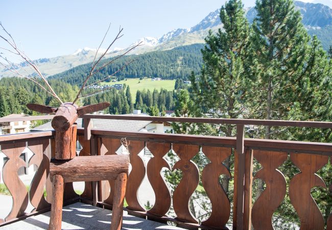 Ferienwohnung in Lenzerheide/Lai - Ferienwohnung mit Jacuzzi für 6 Personen-Lenzerheide Ferienwohnung in Lenzerheide/Lai - Ferienwohnung mit Jacuzzi für 6 Personen-Lenzerheide