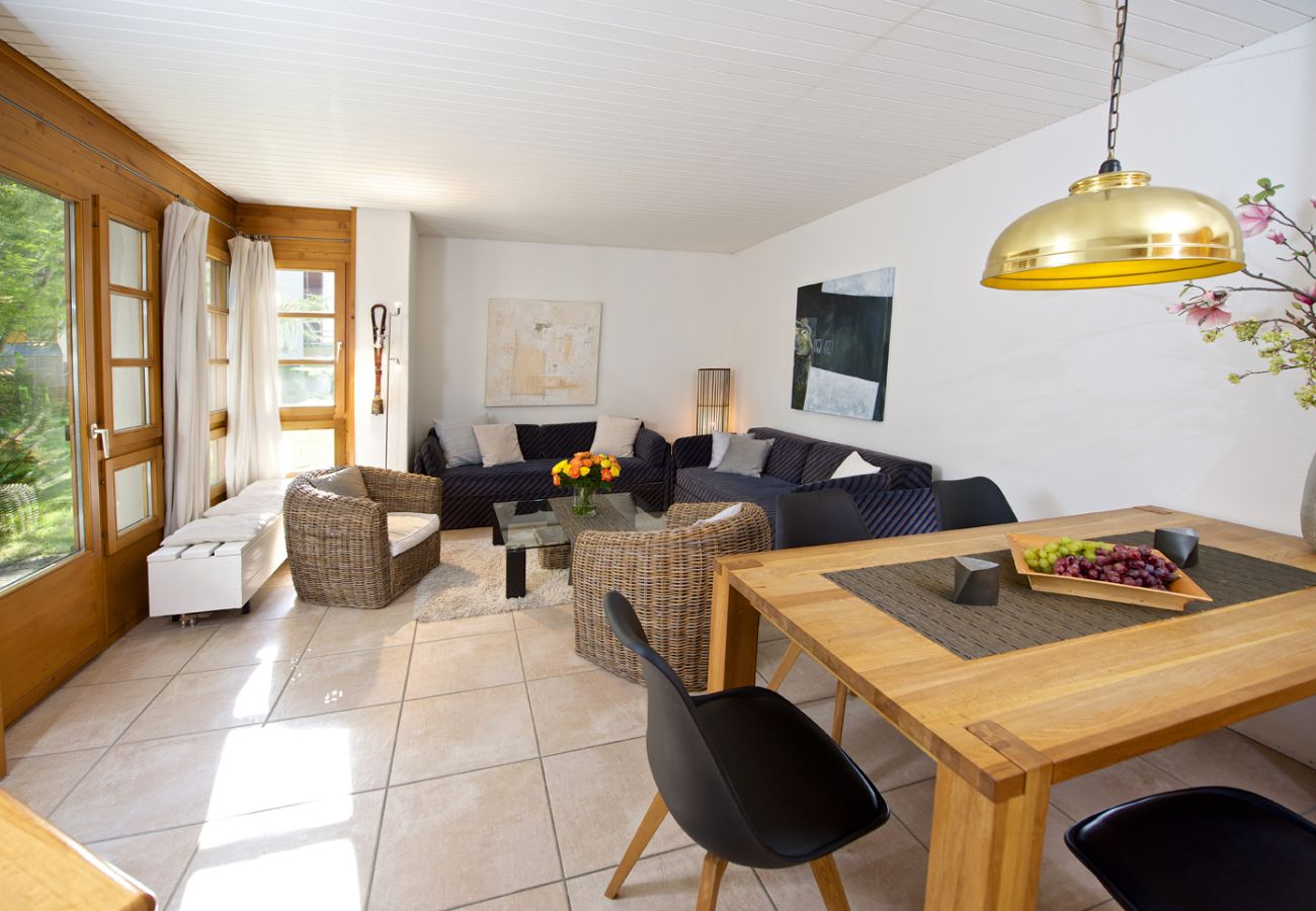 Ferienwohnung in Lenzerheide/Lai - Ferienwohnung Schweizerhof 402 für zwei bis vier Personen Lenzerheide