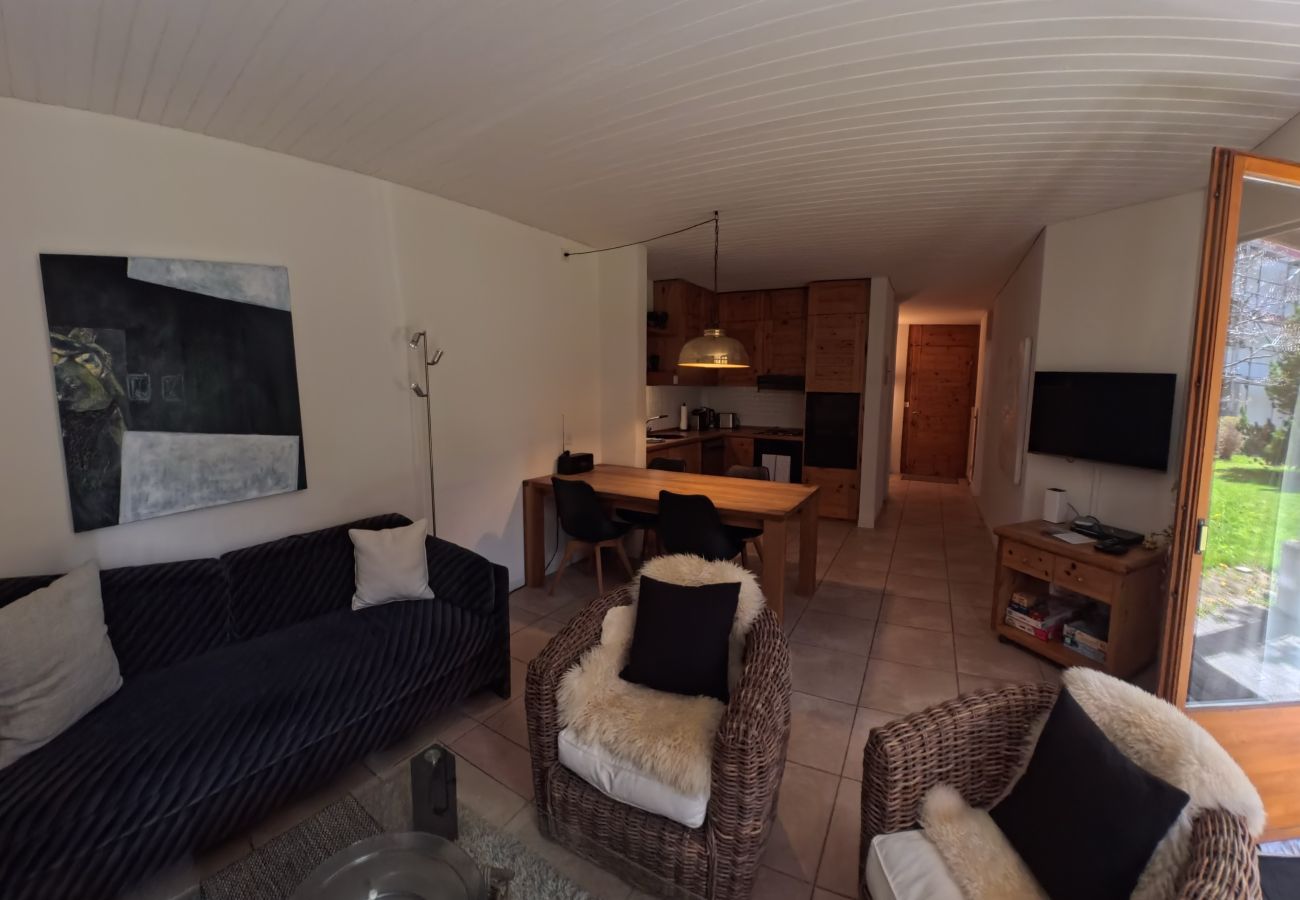 Ferienwohnung in Lenzerheide/Lai - Wellness-Apartment mit Pool & Terrasse