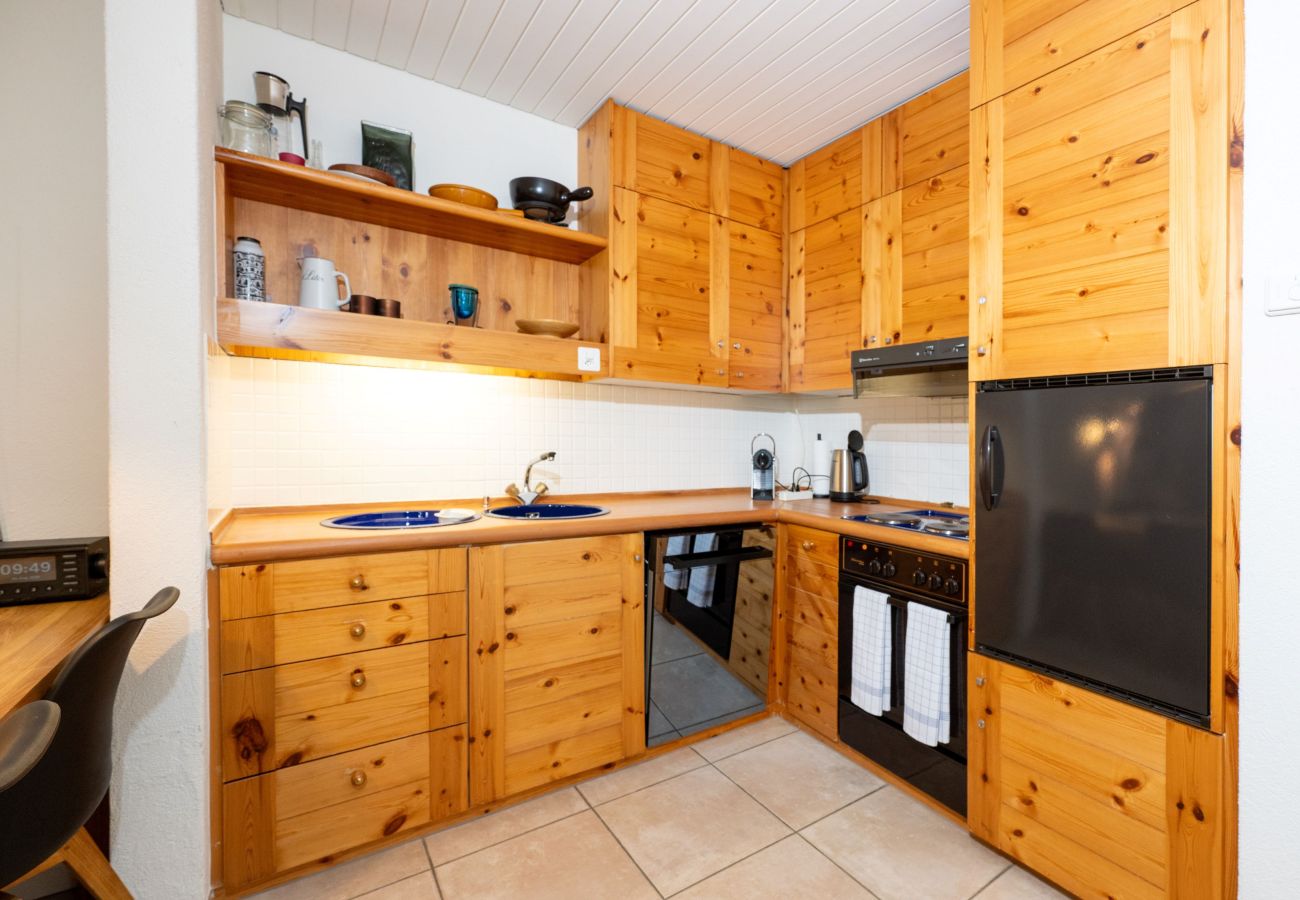 Ferienwohnung in Lenzerheide/Lai - Wellness-Apartment mit Pool & Terrasse