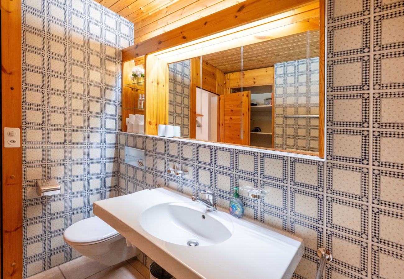Ferienwohnung in Lenzerheide/Lai - Wellness-Apartment mit Pool & Terrasse