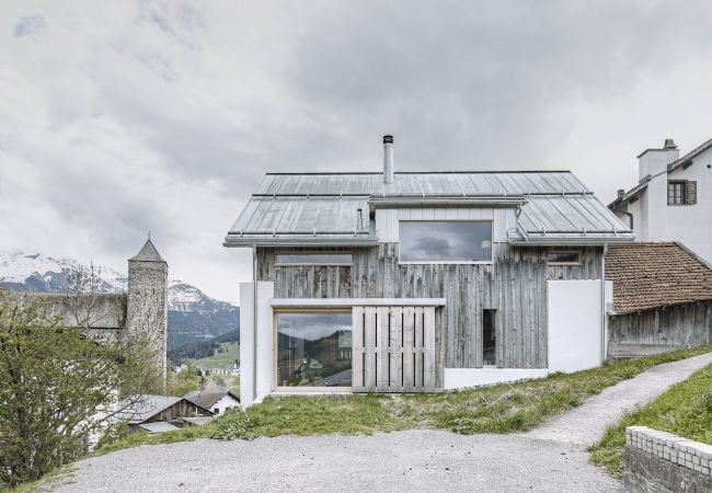 Ferienhaus in Riom - Berghaus Sulada Riom Graubünden Ferienhaus in Riom - Berghaus Sulada Riom Graubünden