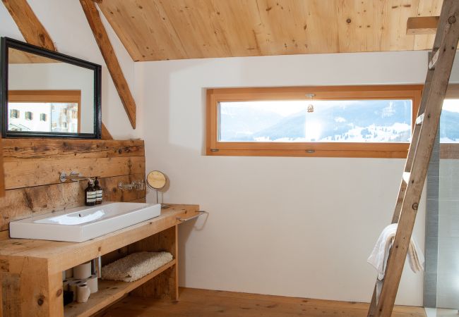 Ferienhaus in Riom - Berghaus Sulada Riom Graubünden Ferienhaus in Riom - Berghaus Sulada Riom Graubünden