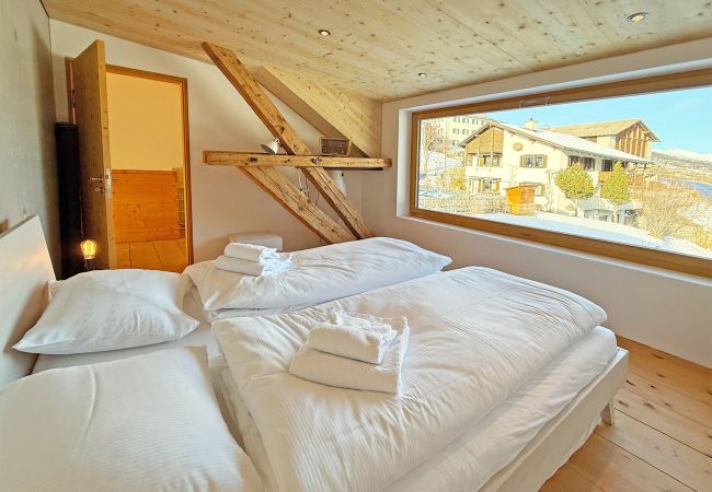 Ferienhaus in Riom - Berghaus Sulada Riom Graubünden Ferienhaus in Riom - Berghaus Sulada Riom Graubünden