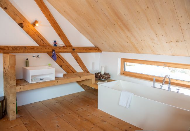 Ferienhaus in Riom - Berghaus Sulada Riom Graubünden Ferienhaus in Riom - Berghaus Sulada Riom Graubünden