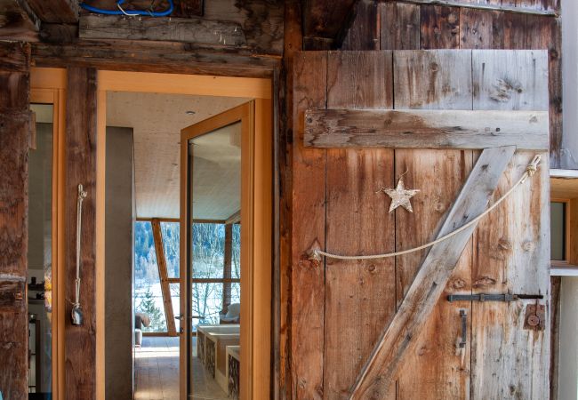 Ferienhaus in Riom - Berghaus Sulada Riom Graubünden Ferienhaus in Riom - Berghaus Sulada Riom Graubünden