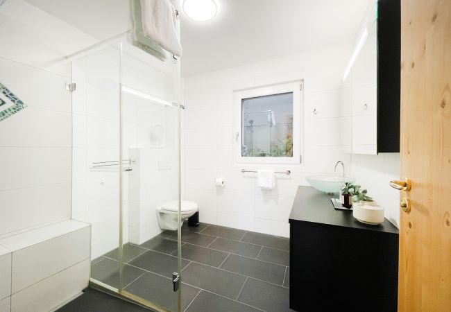 Ferienwohnung in Churwalden - Familienunterkunft Furnerschhus Churwalden für 4 Personen Ferienwohnung in Churwalden - Familienunterkunft Furnerschhus Churwalden für 4 Personen