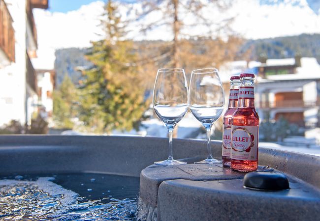 Ferienwohnung in Valbella - Ferienwohnung mit privatem Jacuzzi für 4 Personen Casoja Lenzerheide Ferienwohnung in Valbella - Ferienwohnung mit privatem Jacuzzi für 4 Personen Casoja Lenzerheide