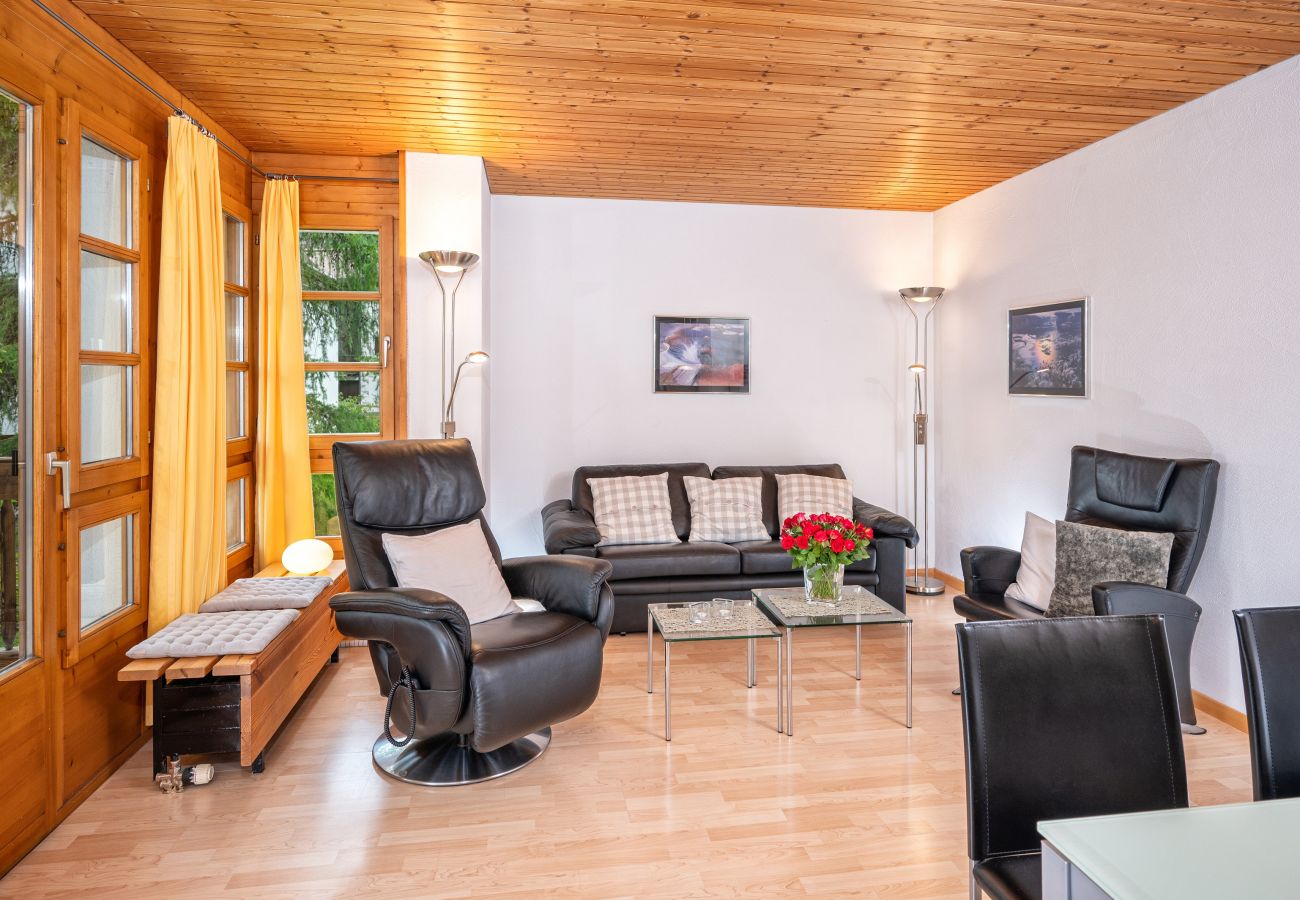 Ferienwohnung in Lenzerheide/Lai - Ferienwohnung Schweizerhof 414 für 4 Personen