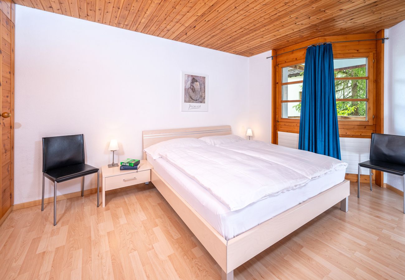 Ferienwohnung in Lenzerheide/Lai - Ferienwohnung Schweizerhof 414 für 4 Personen