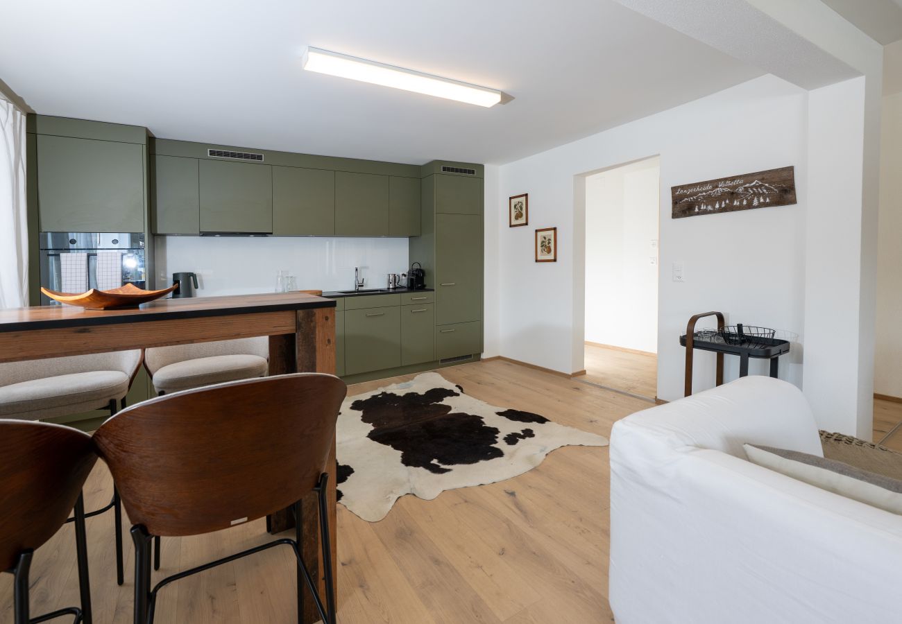 Ferienwohnung in Vaz/Obervaz - 5.5 Zimmer Wohnung für 6 Personen Bergcafé Aurora Lenzerheide