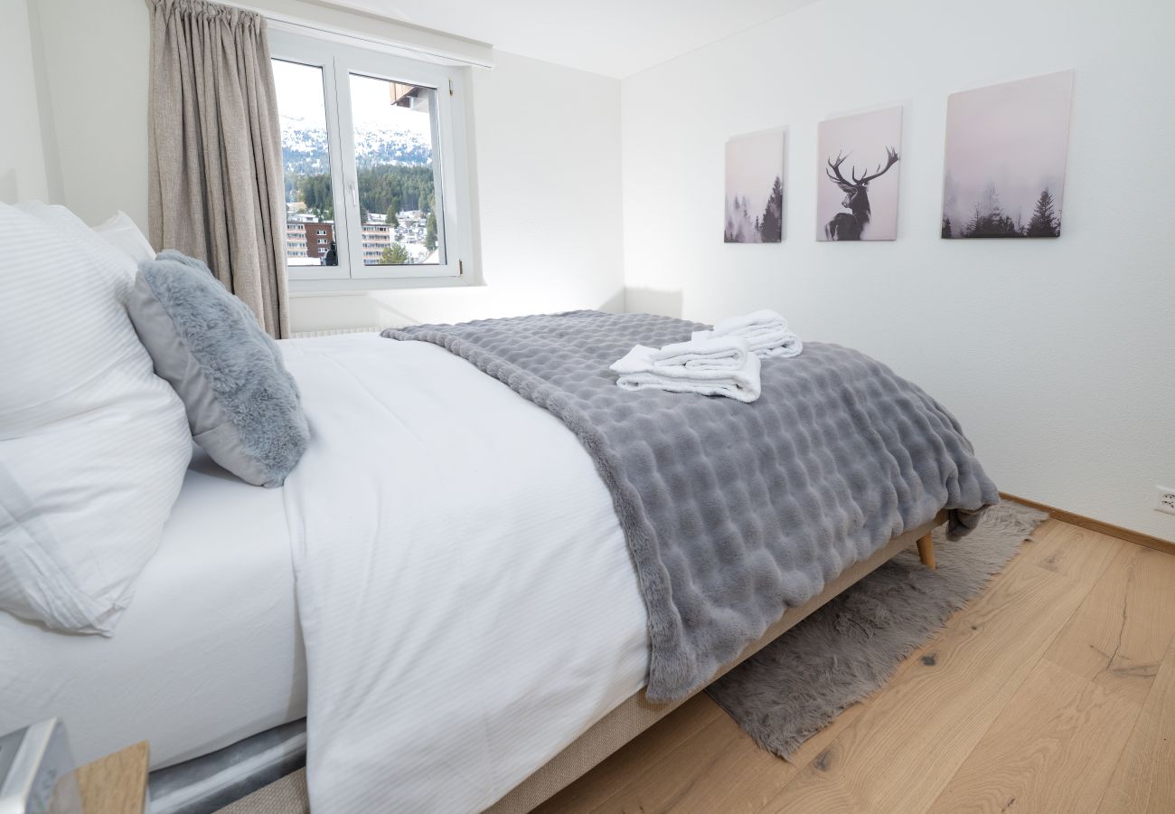 Ferienwohnung in Vaz/Obervaz - 5.5 Zimmer Wohnung für 6 Personen Bergcafé Aurora Lenzerheide