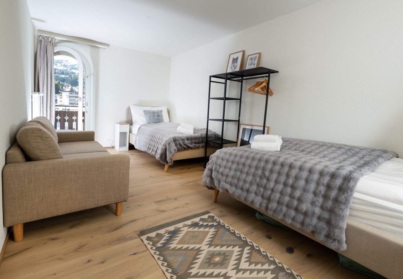 Ferienwohnung in Vaz/Obervaz - 5.5 Zimmer Wohnung für 6 Personen Bergcafé Aurora Lenzerheide