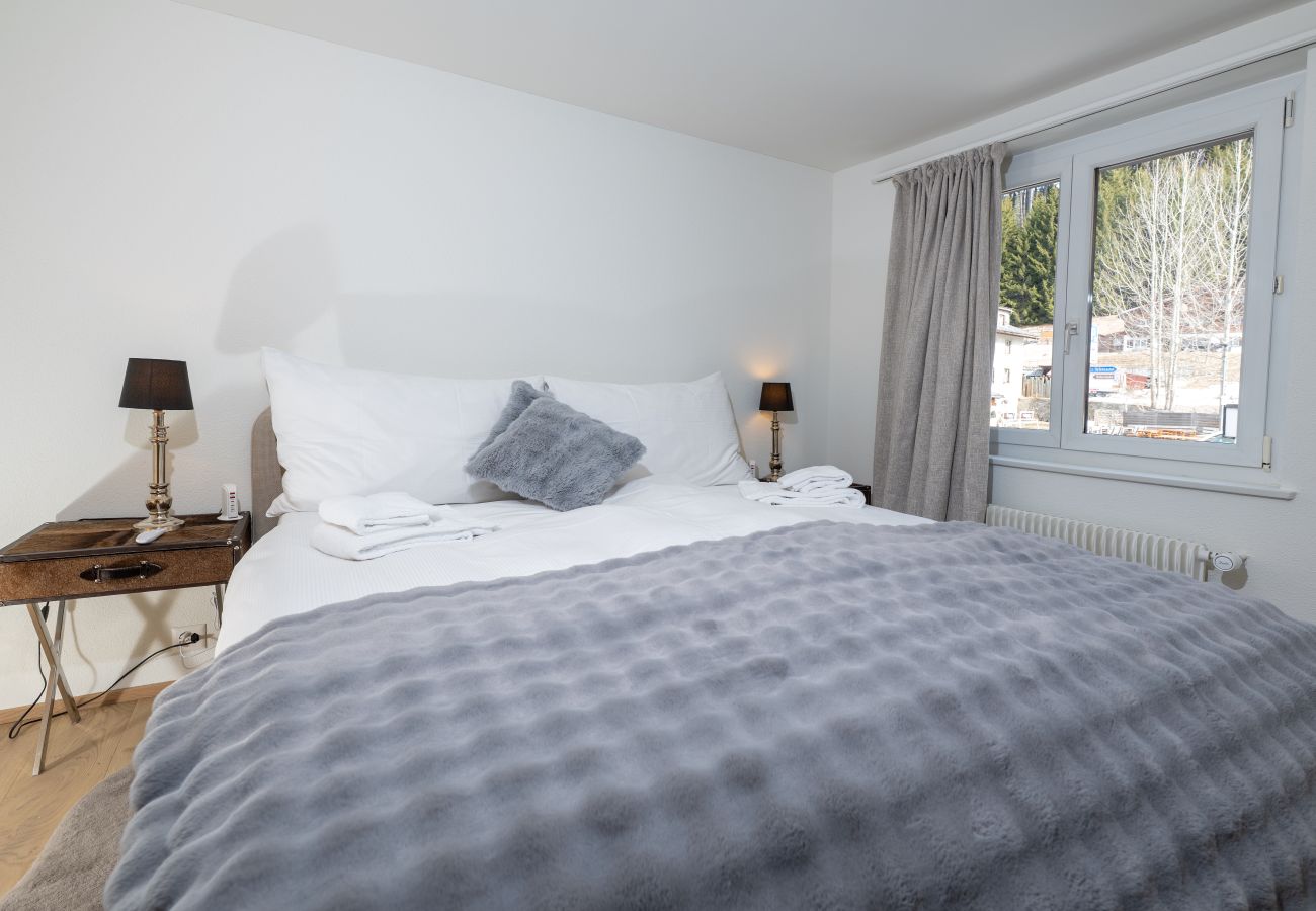 Ferienwohnung in Vaz/Obervaz - 5.5 Zimmer Wohnung für 6 Personen Bergcafé Aurora Lenzerheide