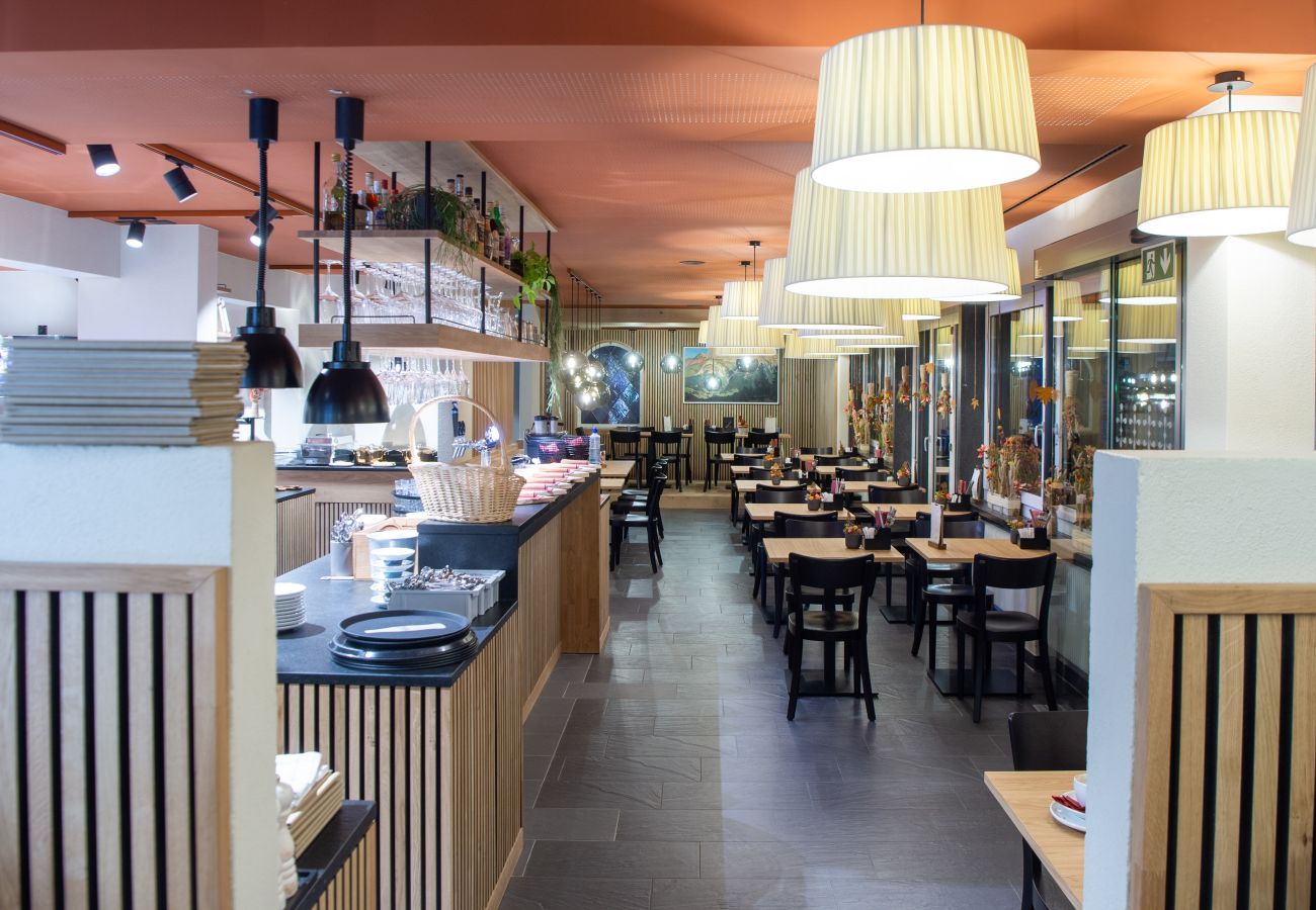 Ferienwohnung in Vaz/Obervaz - 5.5 Zimmer Wohnung für 6 Personen Bergcafé Aurora Lenzerheide