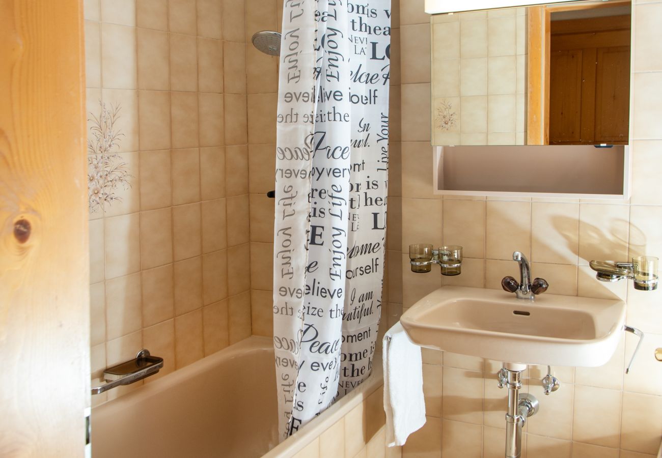 Ferienwohnung in Lantsch/Lenz - Arnika Family Accommodation in Lantsch-Lenz – For 5 People