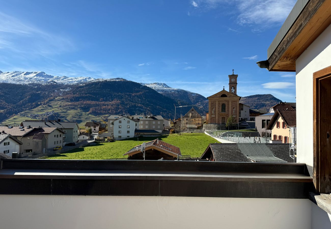 Ferienwohnung in Lantsch/Lenz - Lantsch-Lenz Dachgeschoss-Wohnung für 7 Personen Crauna 