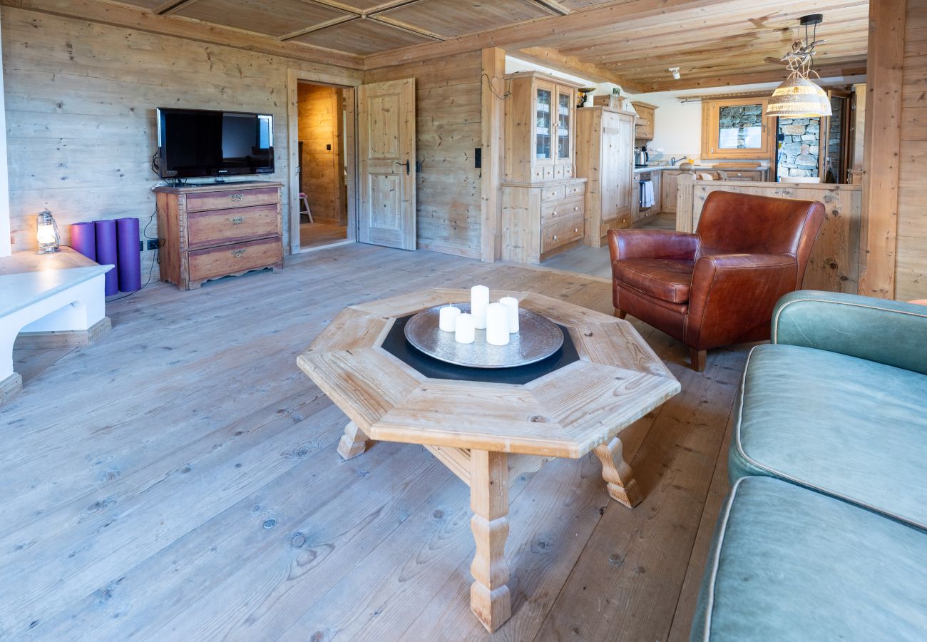 Ferienwohnung in Lenzerheide/Lai - Charmantes Maiensäss Wohnung mit Sauna