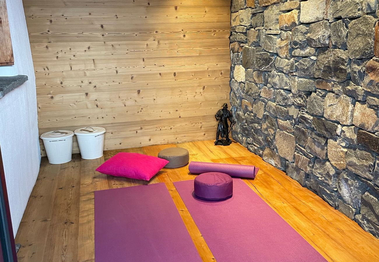 Ferienwohnung in Lenzerheide/Lai - Charmantes Maiensäss Wohnung mit Sauna