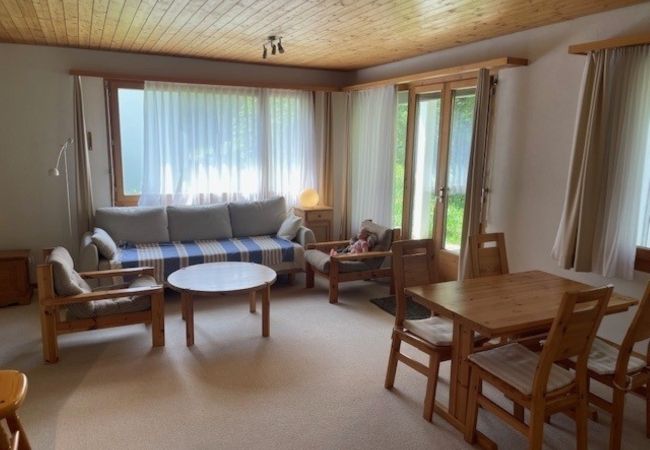 Ferienwohnung in Lantsch/Lenz - Gemütliche 2.5er-Wohnung