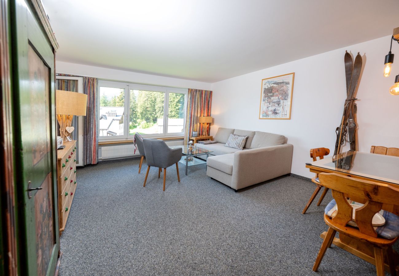 Ferienwohnung in Valbella - Wohnung Valbella: Langlauf, Seeblick