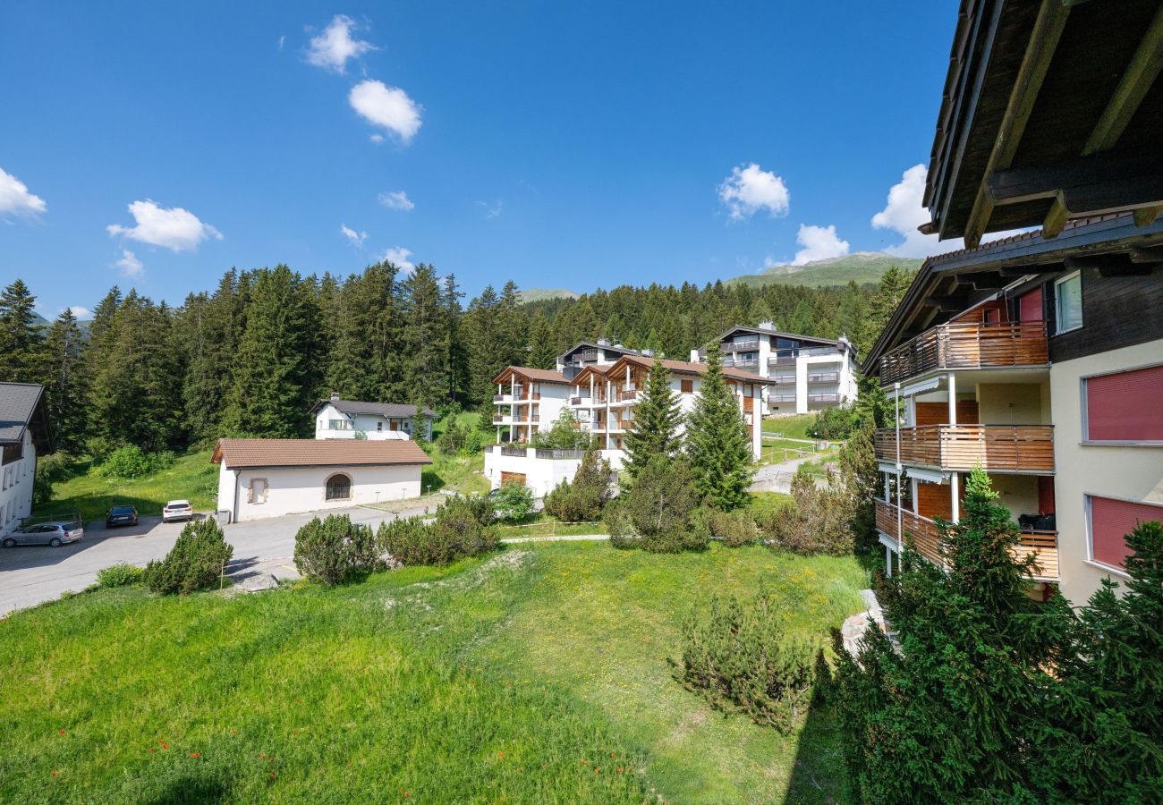 Ferienwohnung in Valbella - Wohnung Valbella: Langlauf, Seeblick