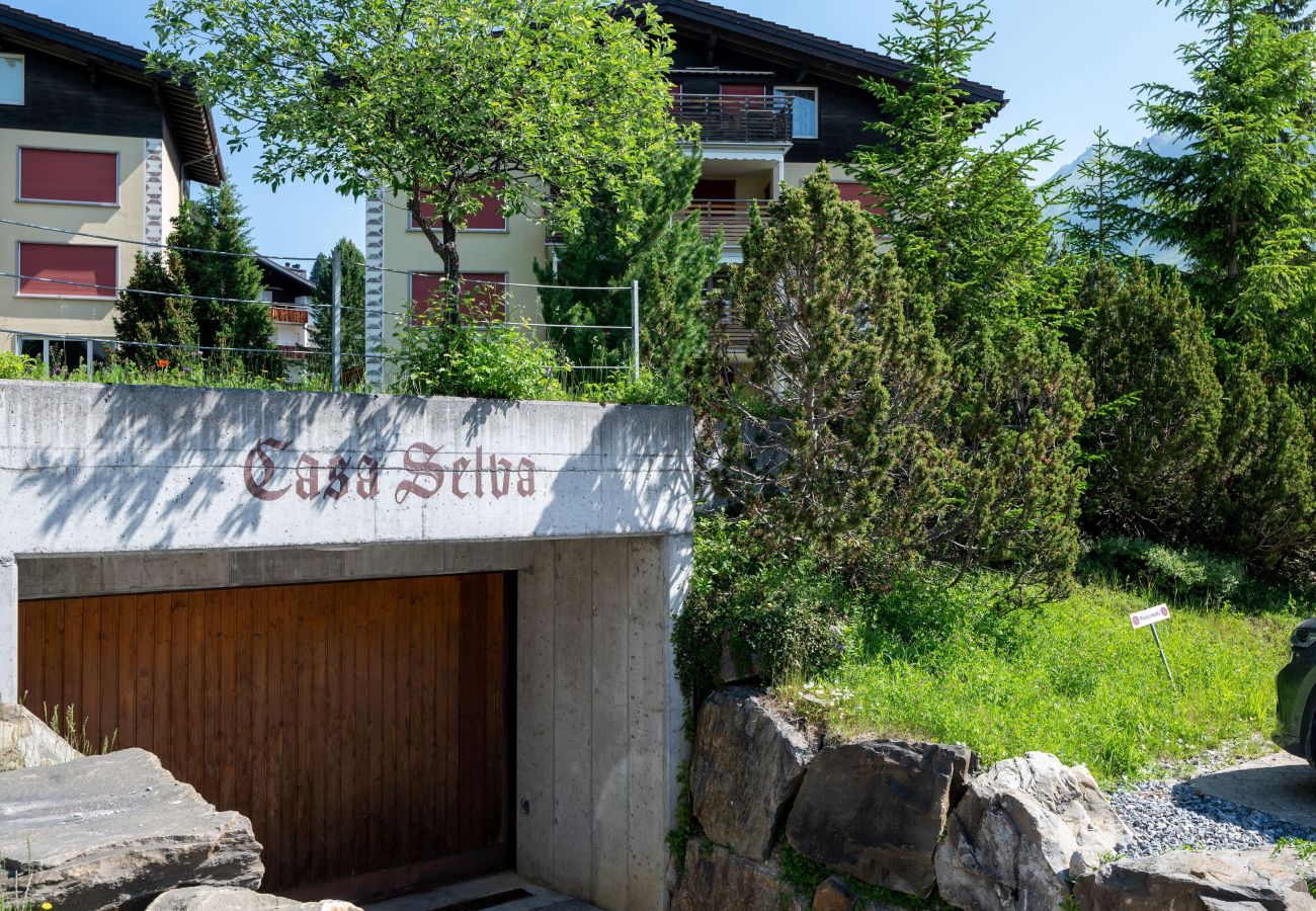 Ferienwohnung in Valbella - Wohnung Valbella: Langlauf, Seeblick