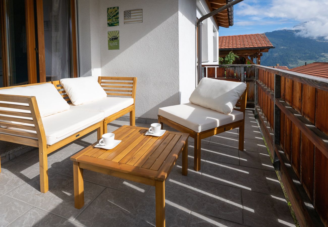 Ferienhaus in Malix - Malix: Kamin & Bergblick Apartment
